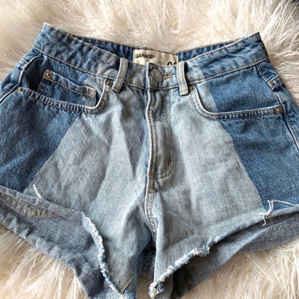Jean Shorts 2 Toned